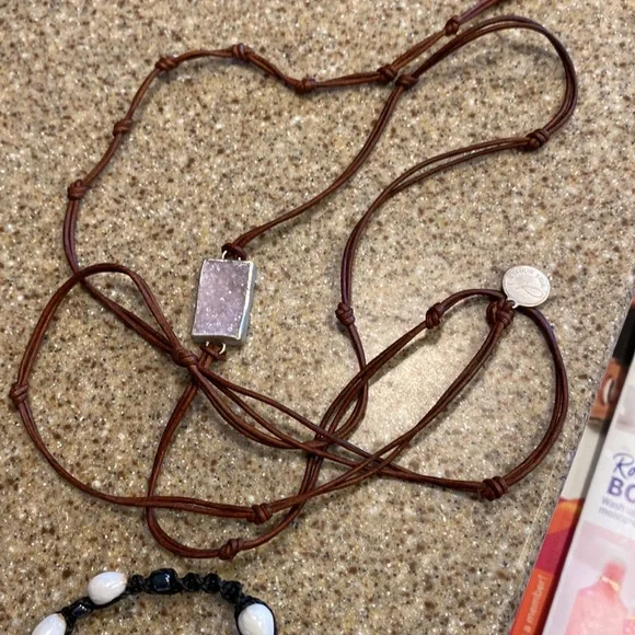 MAKE ME AN OFFER!! - Picture 4 of 8